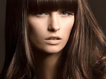 Популярные оттенки темно-каштанового цвета волос